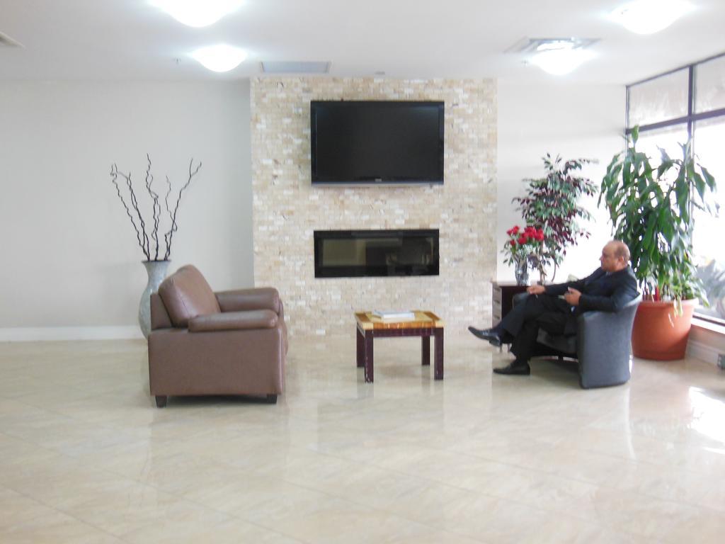 Nu Hotel Toronto Airport Mississauga Extérieur photo