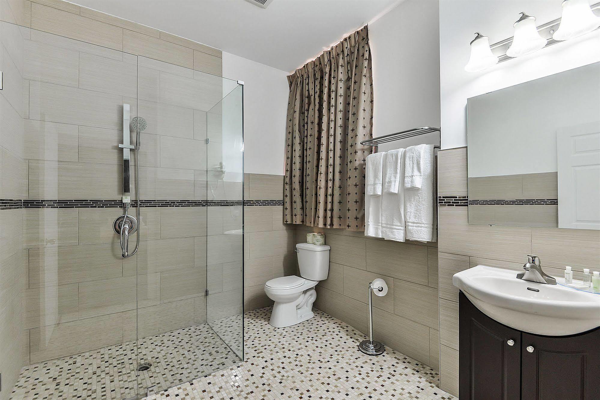 Nu Hotel Toronto Airport Mississauga Extérieur photo